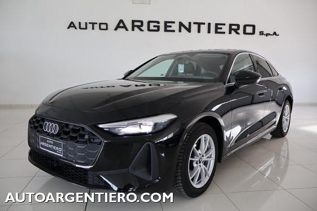 Usata Audi A5 Advanced 204 CV (150 kW) 2025 Nero