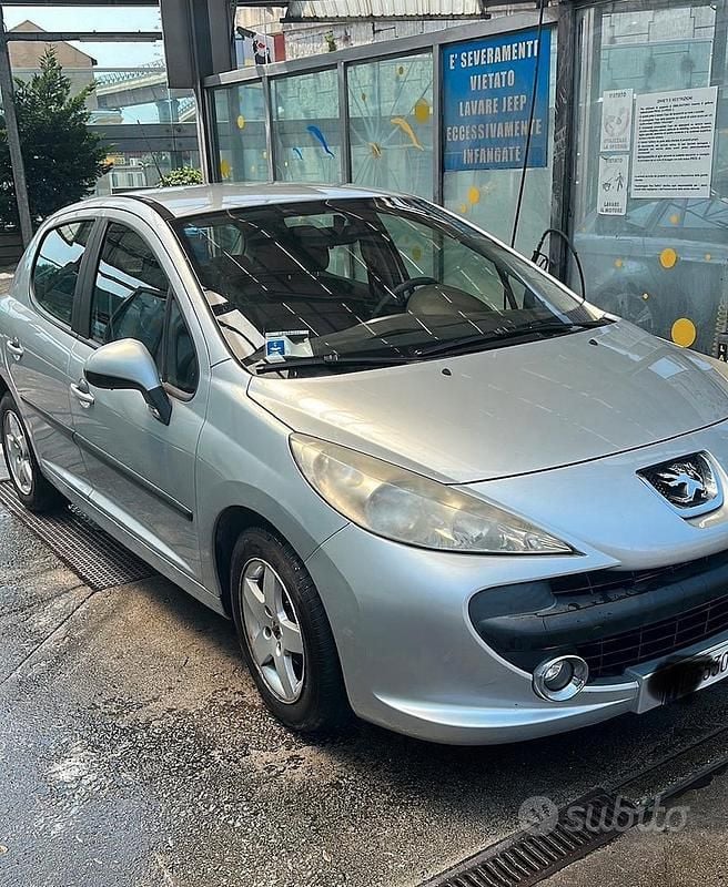 Usata Peugeot 207 88 CV (64 kW) 2006 Grigio Berlina