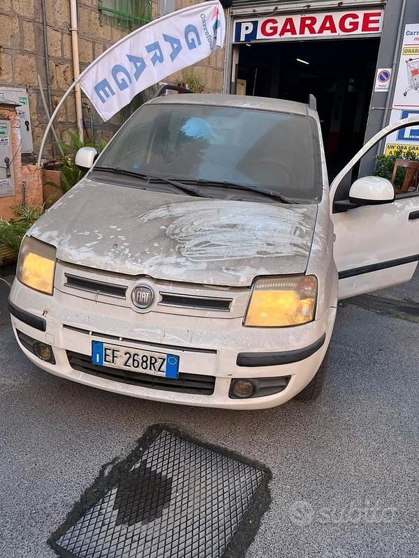 Usata Fiat Panda Dynamic 77 CV (56 kW) 2010 Giallo Utilitaria