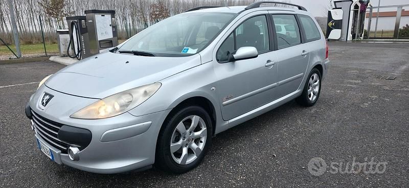 Usata Peugeot 307 90 CV (66 kW) 2007 Grigio Station wagon