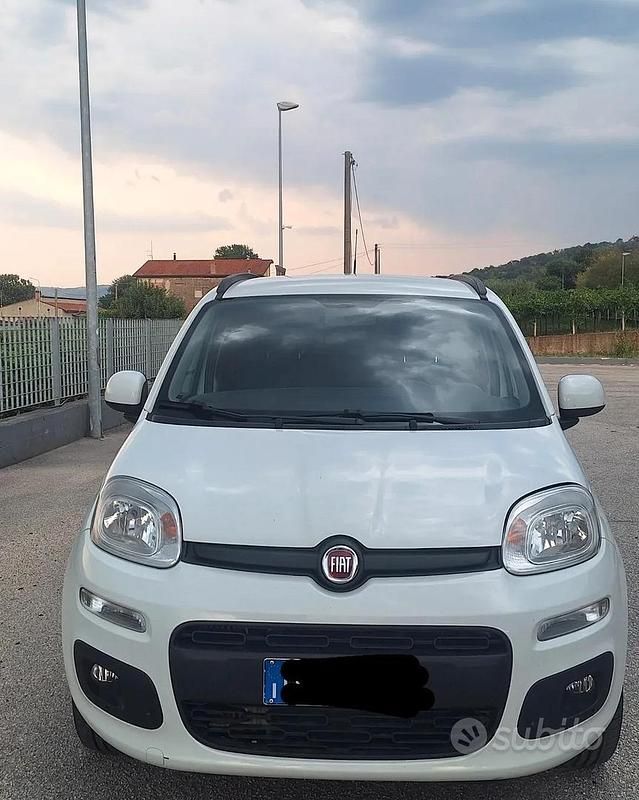 Bianco Usata 2019 Fiat Panda Easy Due volumi | 5800 € (Super prezzo) - Immagine 1/4