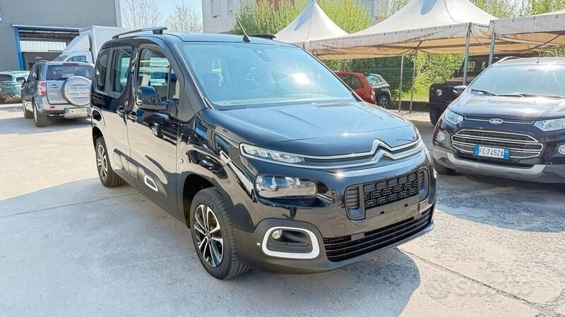 Nero Usata 2019 Citroën Berlingo Shine Monovolume | 17.900 € (Buon prezzo) - Immagine 1/4