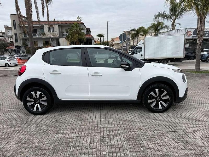 Usata Citroën C3 Shine 102 CV (75 kW) 2021 Bianco Berlina