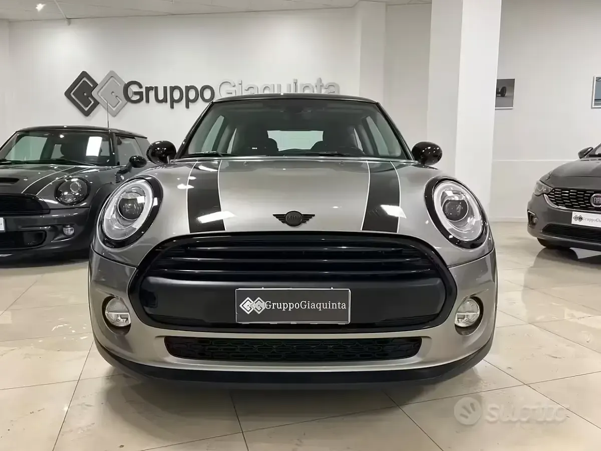 Usata Mini ONE Hype 102 CV (75 kW) 2018 Grigio Utilitaria