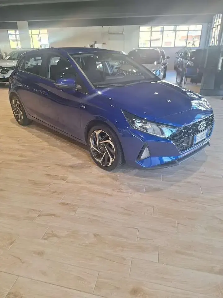 Usata Hyundai i20 99 CV (72 kW) 2021 Blu/azzurro Utilitaria
