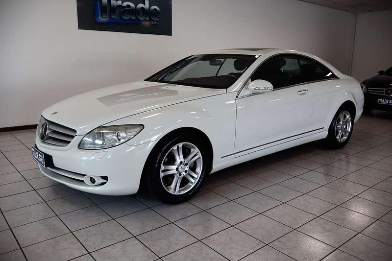 Usata Mercedes CL500 386 CV (283 kW) 2008 Bianco Coupé