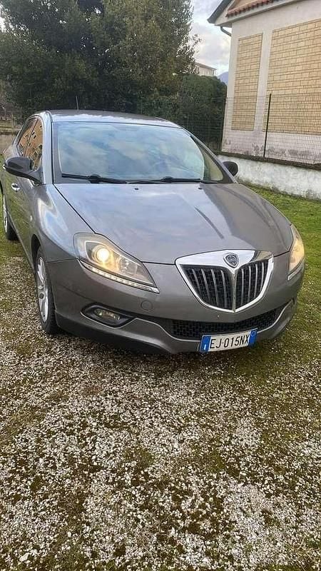 Grigio Usata 2011 Lancia Delta Utilitaria | 1799 € (Super prezzo) - Immagine 1/4