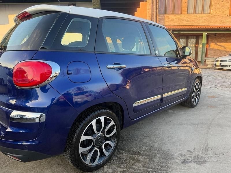 Usata Fiat 500L Lounge 95 CV (69 kW) 2018 Blu/azzurro Monovolume