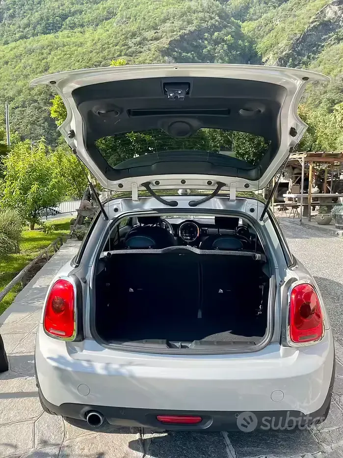 Usata Mini Cooper Hype 116 CV (85 kW) 2017 Utilitaria