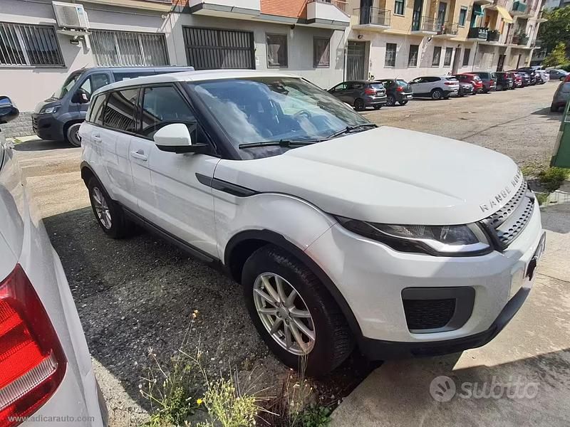 Usata Land Rover Range Rover evoque 150 CV (110 kW) 2016 Bianco SUV