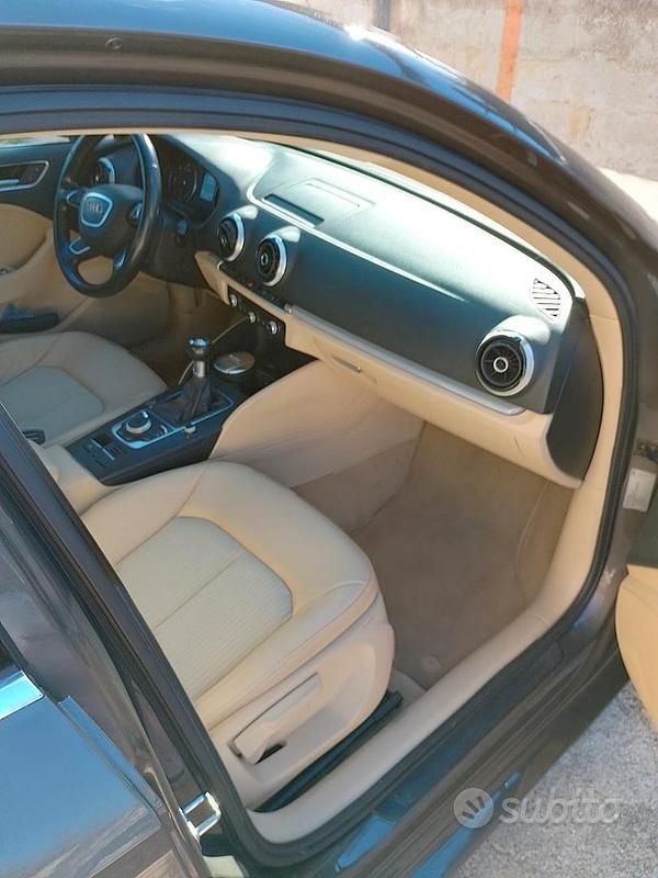 Usata Audi A3 2014 Grigio Berlina