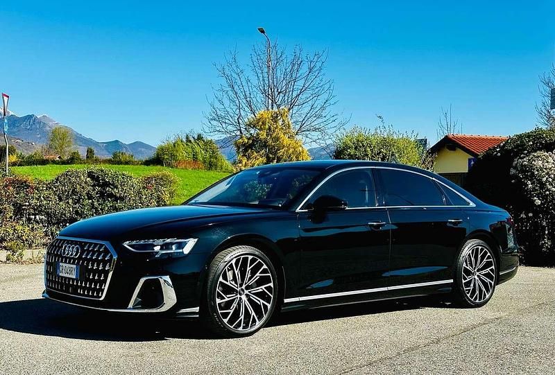 Usata Audi A8L Ambiente 286 CV (210 kW) 2023 Nero Berlina