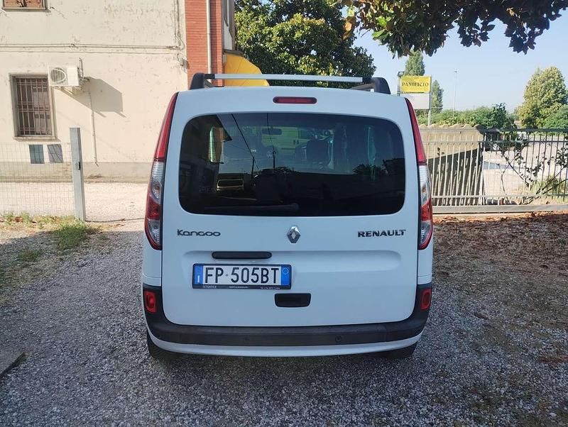 Usata Renault Kangoo LIMITED 90 CV (66 kW) 2018 Bianco Monovolume