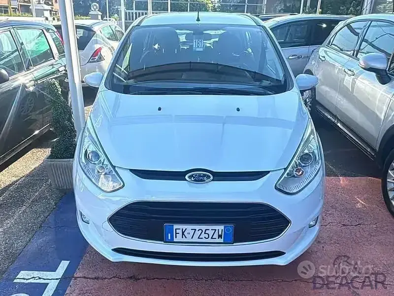 Usata Ford B-MAX Business Edition 75 CV (55 kW) 2017 Bianco Monovolume