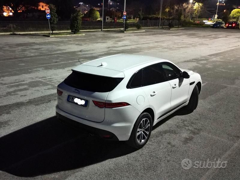 Usata Jaguar F-Pace R-Sport 241 CV (177 kW) 2017 Bianco SUV