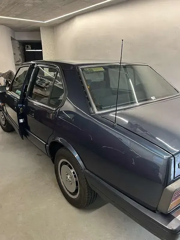 Second-hand Alfa Romeo Alfetta Quadrifoglio 129 CP (94 kW) 1983 Albastru
