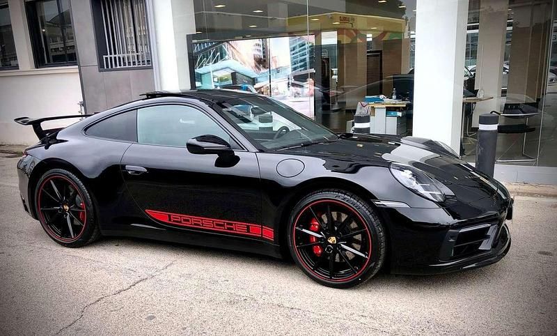 Nero Usata 2021 Porsche 911 Carrera 4S Coupé | 137.000 € (Buon prezzo) - Immagine 1/4