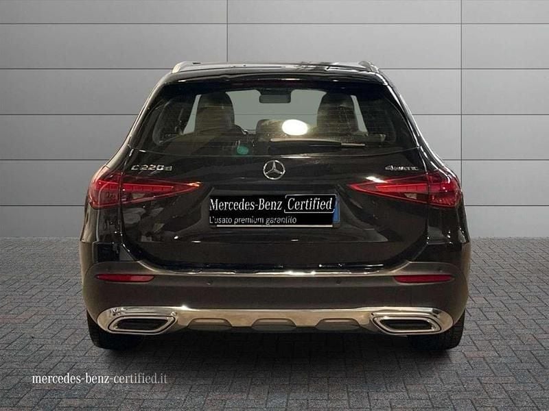 Usata Mercedes C220 Premium 200 CV (147 kW) 2023 Nero Station wagon