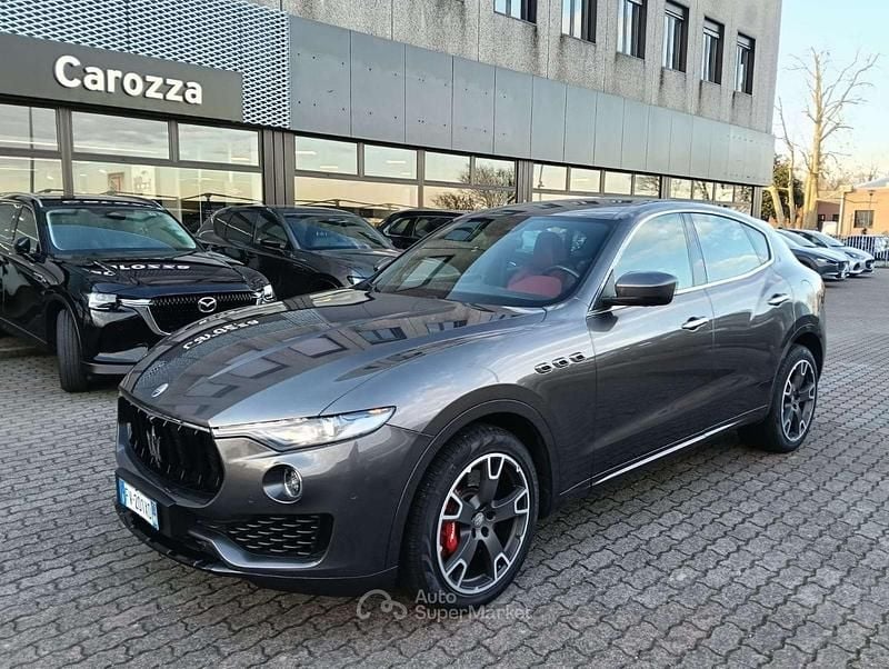 Usata Maserati Levante 430 CV (316 kW) 2019 Grigio SUV