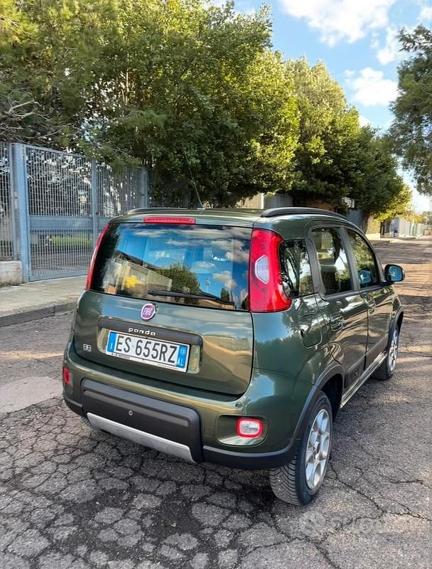 Usata Fiat Panda 4x4 75 CV (55 kW) 2013 Verde Utilitaria