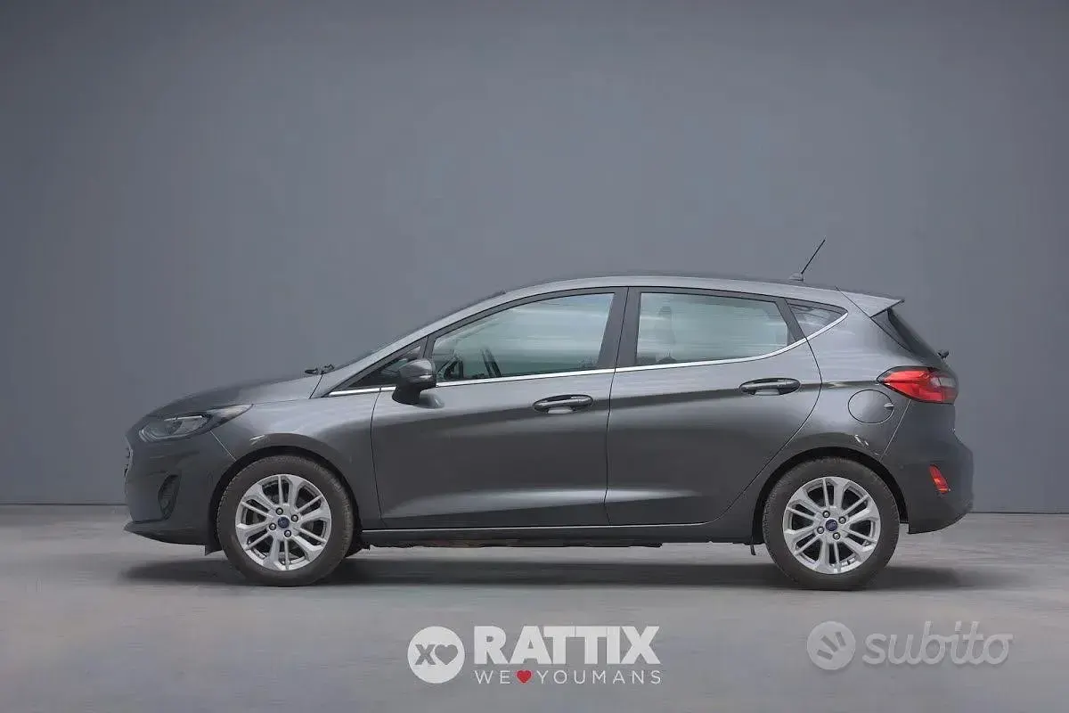 Usata Ford Fiesta 125 CV (91 kW) 2022 Grigio Utilitaria