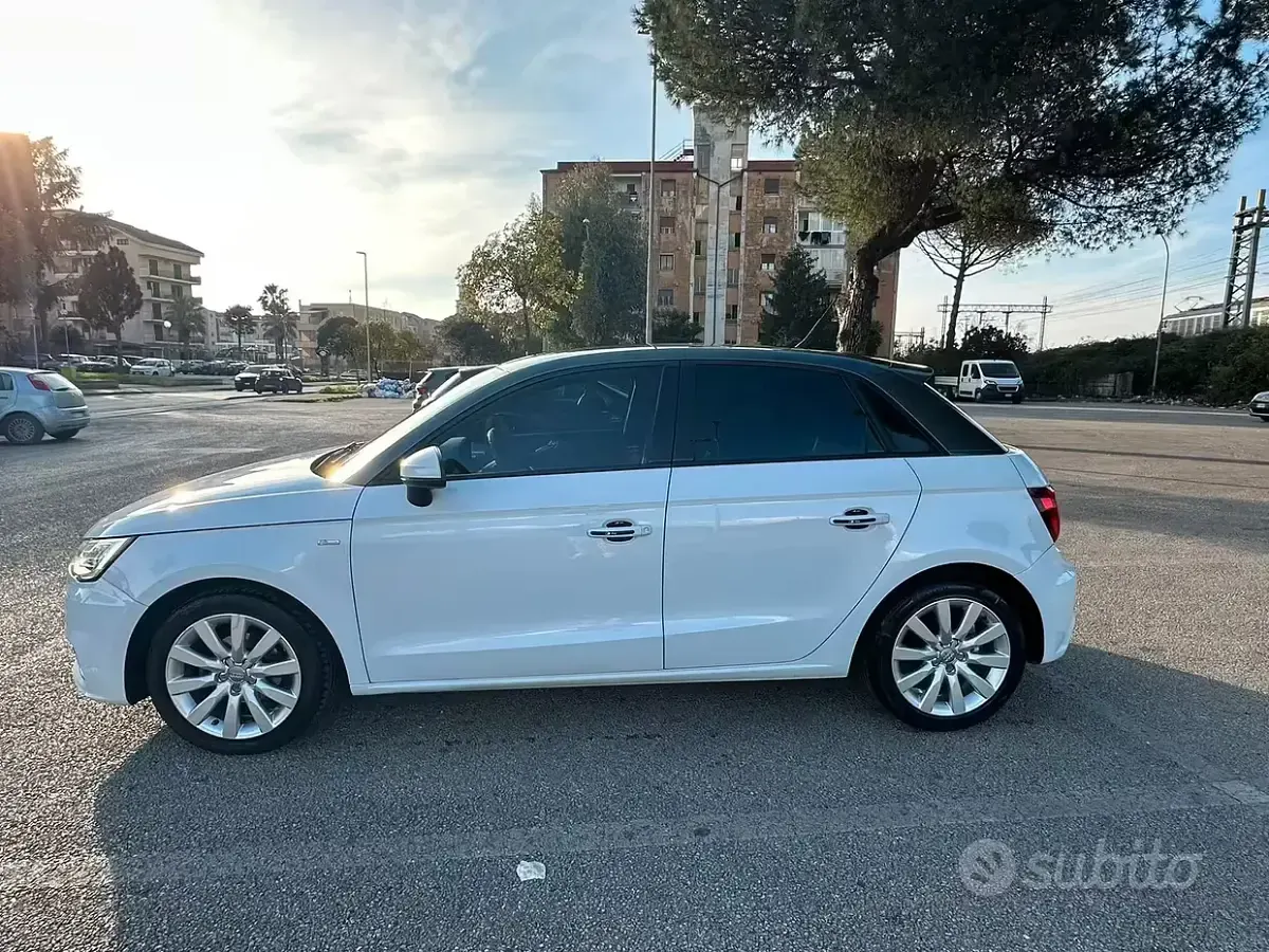Usata Audi A1 90 CV (66 kW) 2016 Bianco Utilitaria