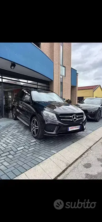 Usata Mercedes GLE250 204 CV (150 kW) 2018 Nero SUV