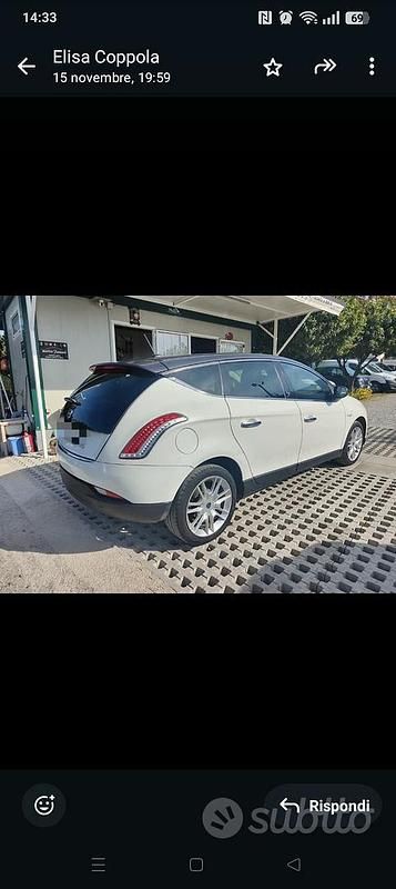 Usata Lancia Delta 120 CV (88 kW) 2010 Utilitaria