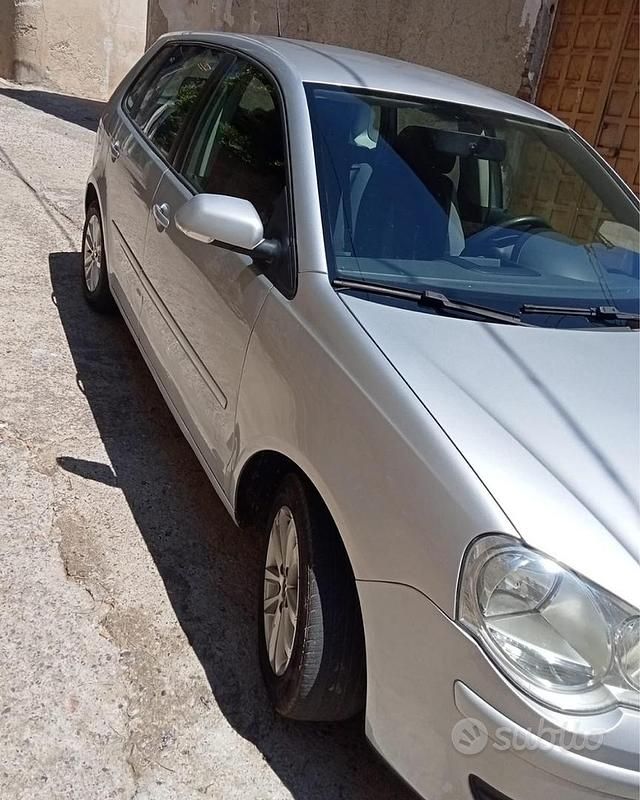 Usata VW Polo 85 CV (62 kW) 2009 Grigio Berlina