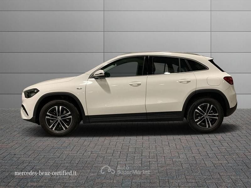 Nuova Mercedes GLA250 Advanced 218 CV (160 kW) 2025 Bianco SUV