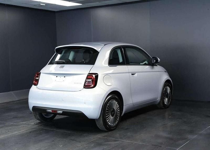 Nuova Fiat 500 65 CV (47 kW) 2026 Blu/azzurro Utilitaria
