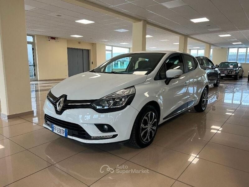 Usata Renault Clio IV Business 90 CV (66 kW) 2019 Bianco Berlina