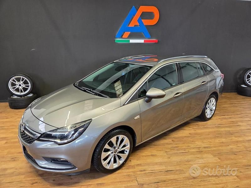 Usata Opel Astra Innovation 110 CV (80 kW) 2016 Grigio Station wagon