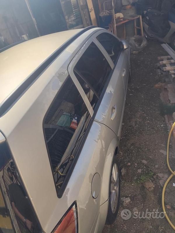 Usata Opel Astra 101 CV (74 kW) 2008 Grigio Berlina