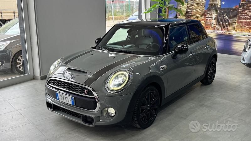 Usata Mini Cooper SD Hype 170 CV (125 kW) 2019 Grigio Utilitaria