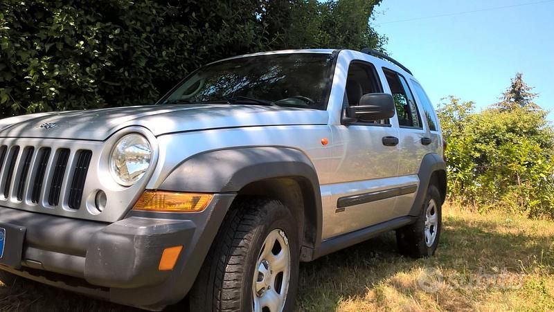 Usata Jeep Cherokee 2007 SUV