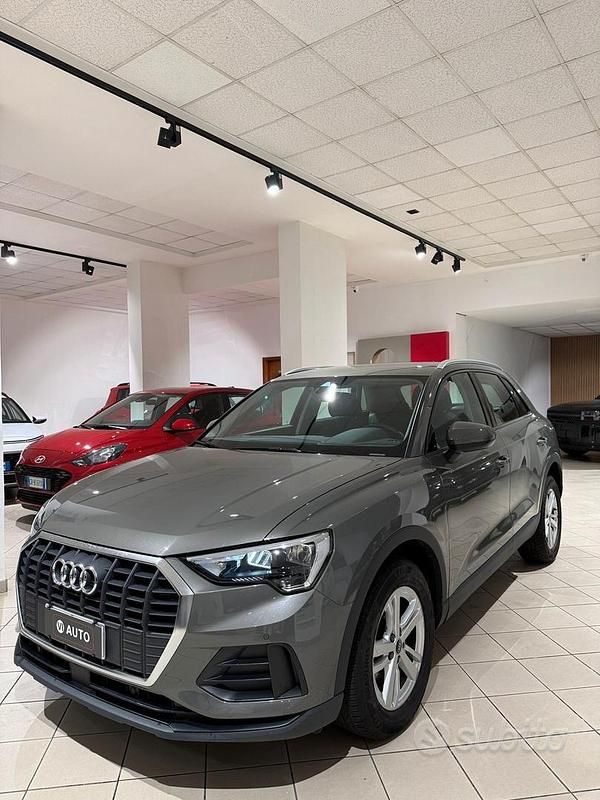 Usata Audi Q3 Business 150 CV (110 kW) 2022 Grigio SUV