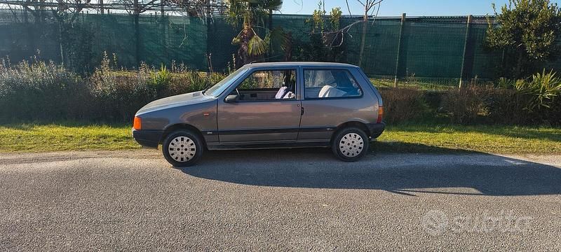 Usata Fiat Uno 45 CV (33 kW) 1988 Utilitaria