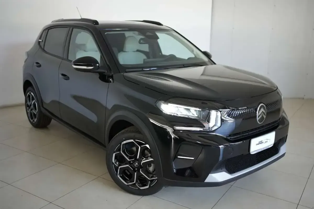 Nuova Citroën C3 PureTech 101 CV (74 kW) 2026 Night black SUV