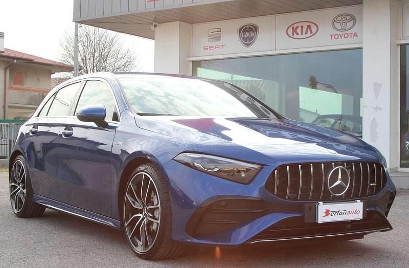 Gebraucht Mercedes A35 AMG AMG 306 PS (225 kW) 2024 Blau Limousine