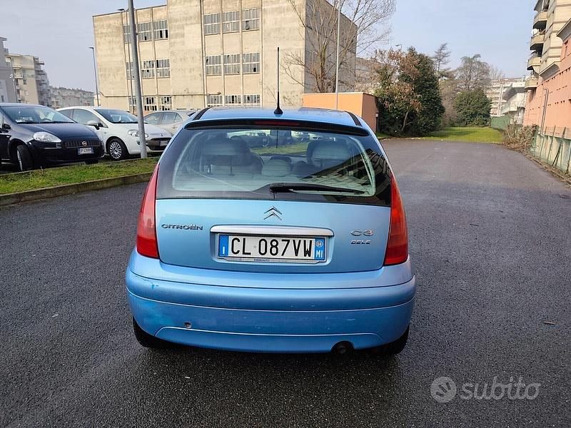 Usata Citroën C3 73 CV (53 kW) 2004 Blu Berlina