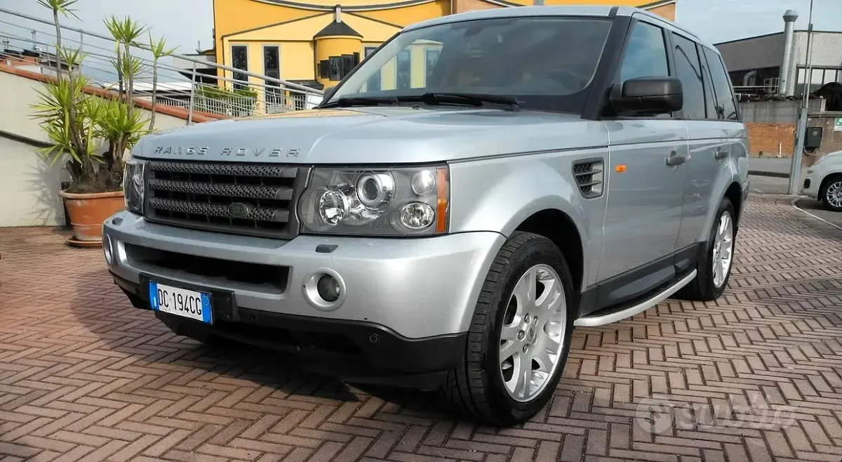Usata Land Rover Range Rover Sport HSE 190 CV (139 kW) 2006 Grigio SUV