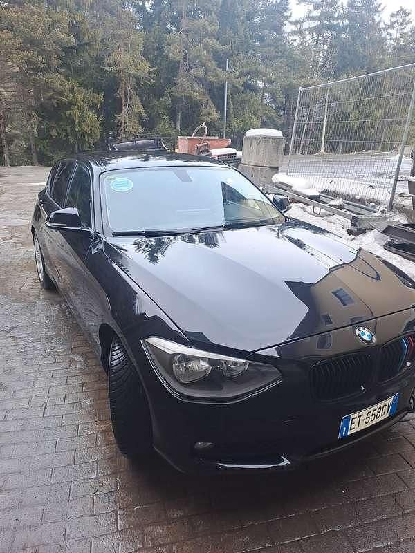Usata BMW 120 Sport Line 184 CV (135 kW) 2014 Nero Utilitaria