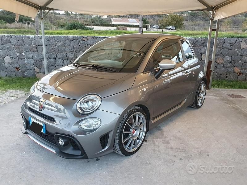 Grigio Usata 2017 Abarth 595 Turismo Tre volumi | 15.900 € (Buon prezzo) - Immagine 1/4