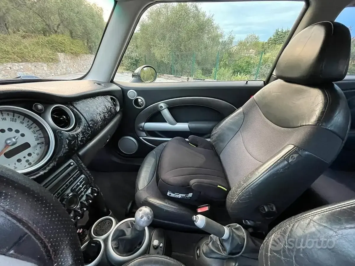 Usata Mini Cooper S Coupé 170 CV (125 kW) 2004 Coupé