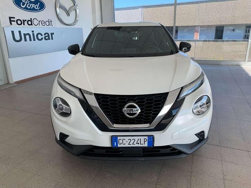 Begagnad Nissan Juke Acenta 117 HK (86 kW) 2020 Vit SUV