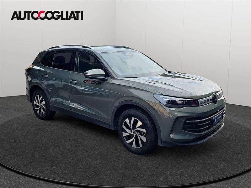 Usata VW Tiguan Edition 204 CV (150 kW) 2025 Verde SUV