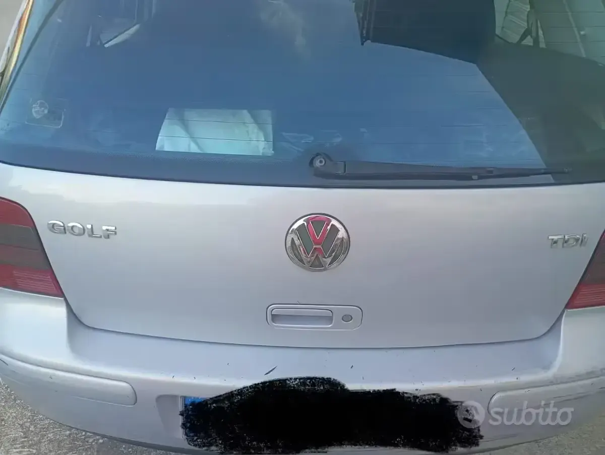 Usata VW Golf IV 110 CV (80 kW) 2001 Grigio Berlina