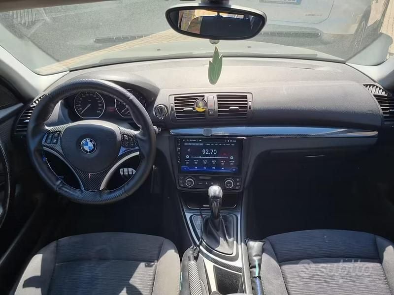 Usata BMW 120 177 CV (130 kW) 2008 Utilitaria