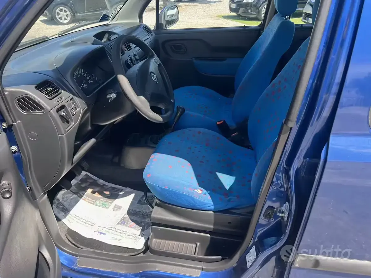 Usata Opel Agila Comfort 58 CV (42 kW) 2002 Blu Monovolume